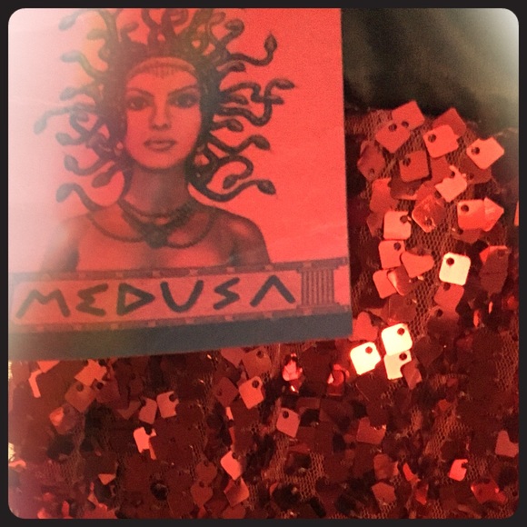 Red Square Sequin 👌🏼💋performance leggings❣️ - Picture 1 of 8